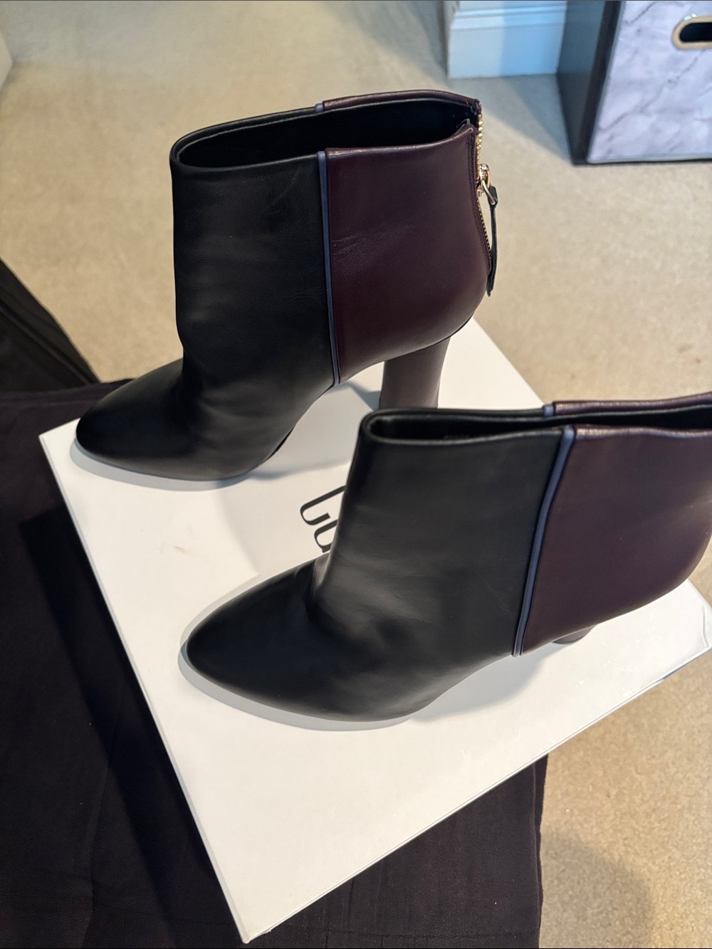 CAbi Bisett Bootie Two-Tone Leather Ankle Booties in Black & Dark Burgundy size